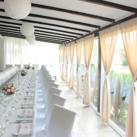 Casa de hóspedes Benatky 3*