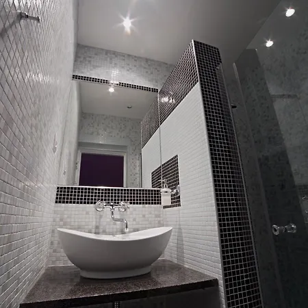 Benatky 3* Piest'any