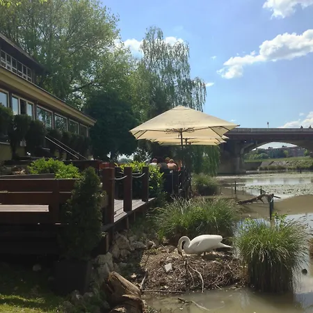 Benatky Affittacamere