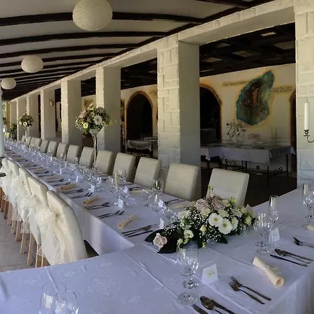 Maison d'hôtes Benatky Piest'any